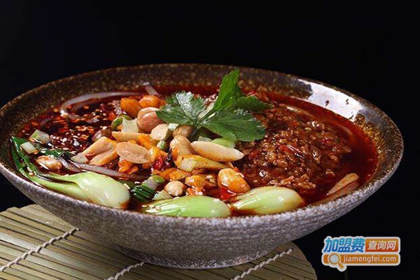 厉害了麻辣烫加盟费