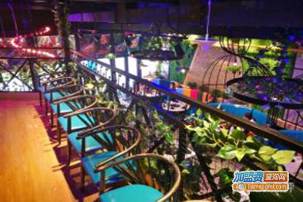 龙门港湾火锅串串香