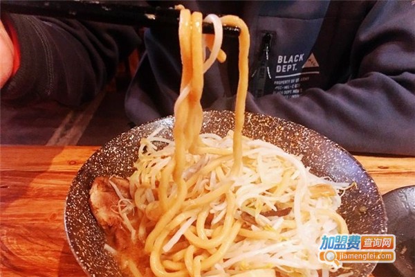 二郎拉面居酒屋加盟费