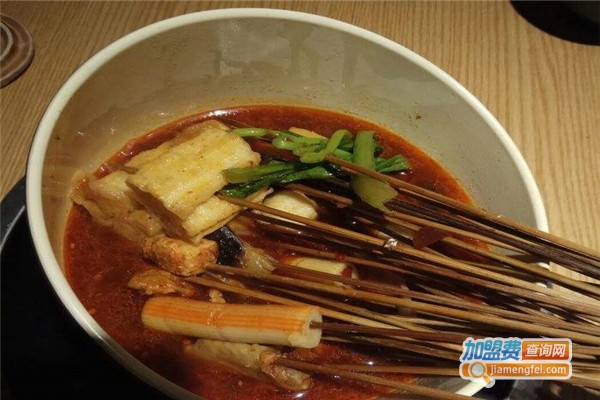 三吱串串香加盟费