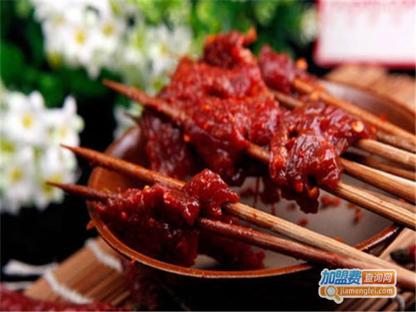 乡辣鼎鼎串串香加盟门店