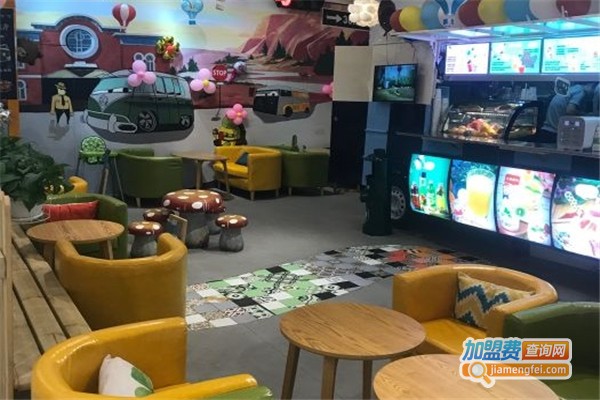 skoumbri奶茶店加盟费