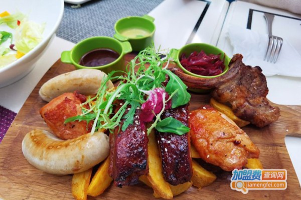 小莫餐厅SPACEBYHEART加盟费