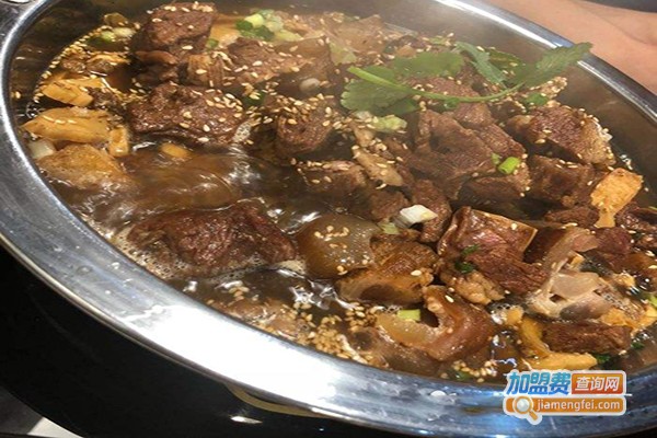 牛炖私家牛板筋火锅店加盟费