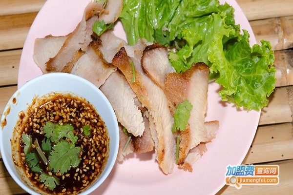 珍巴奴毛肚牛肉小火锅加盟费