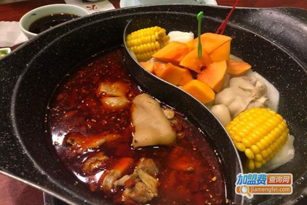 102蹄花火锅加盟门店