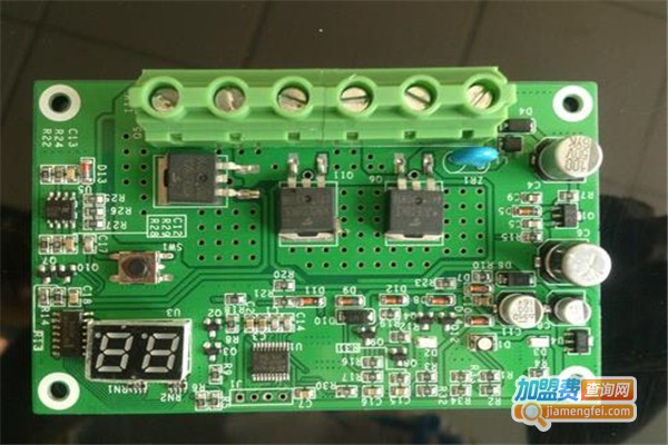 力牧太阳能控制器加盟费