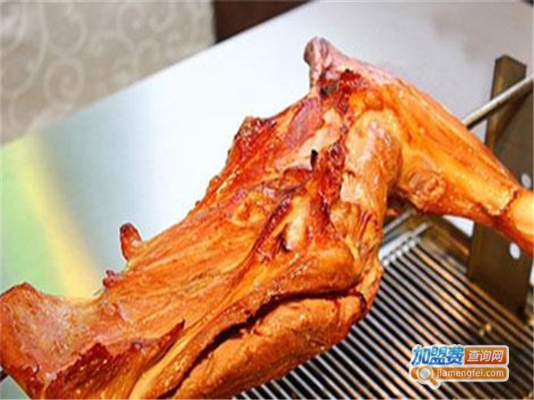 柿子树碳烤羊腿