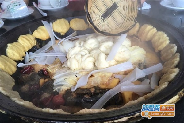 木火铁锅炖活鱼加盟费