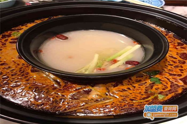 滇草香云南原生态汤锅加盟费