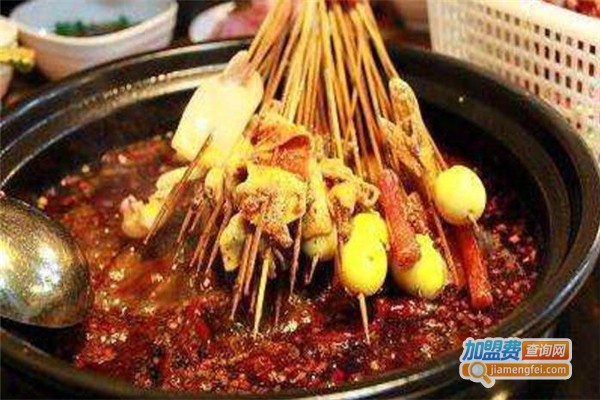 蓁上瘾火锅串串香加盟费