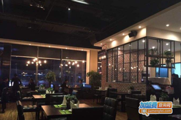 LaMezzaluna伴月意大利餐厅加盟费