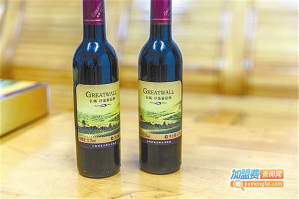 方南国法葡萄酒加盟费