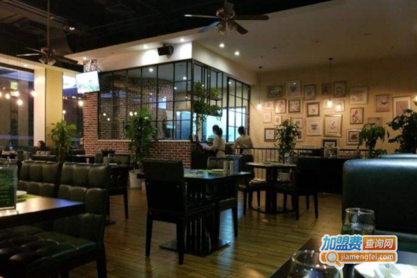 LaMezzaluna伴月意大利餐厅加盟费