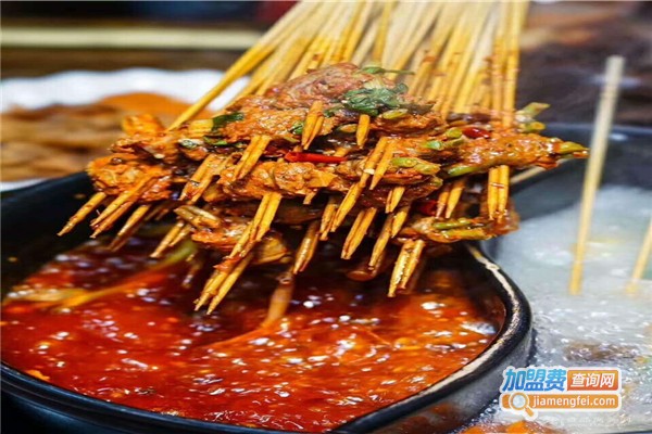 走街串巷串串香火锅店加盟费