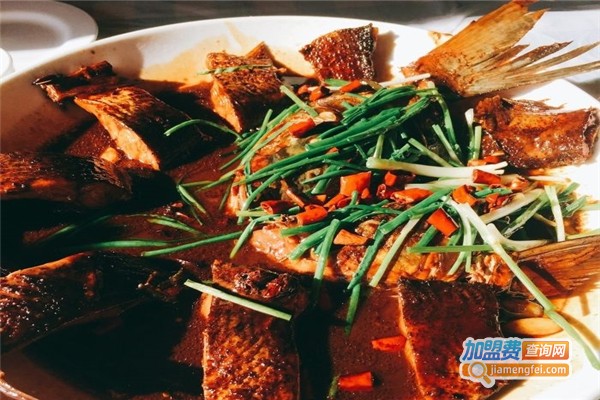 小荣酒家加盟费