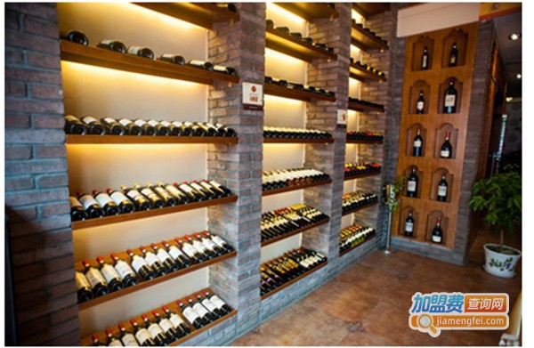 方南国法葡萄酒加盟费