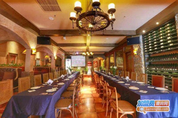 藤说酒窖加盟费