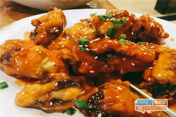 喇喇土豆脊骨火锅加盟费