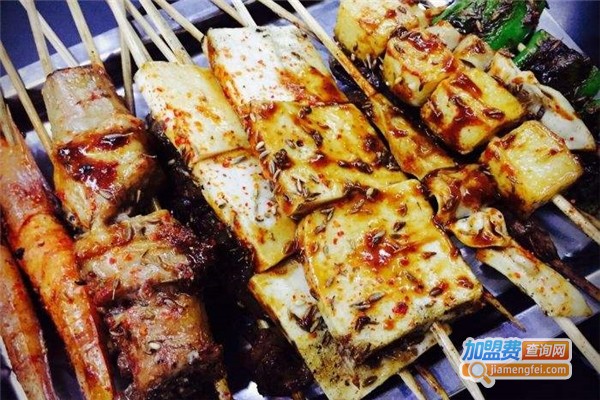 望京小腰冯记串吧加盟