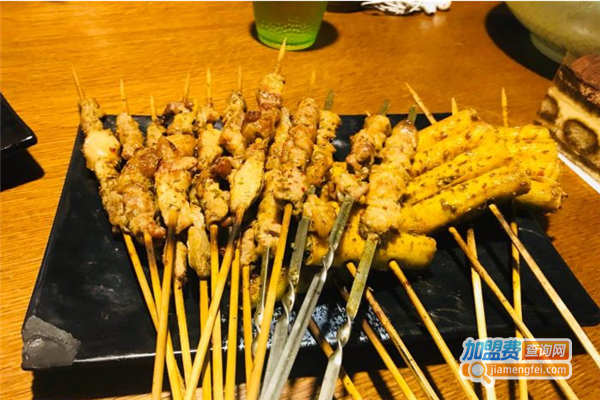 木木烤鱼串吧加盟费