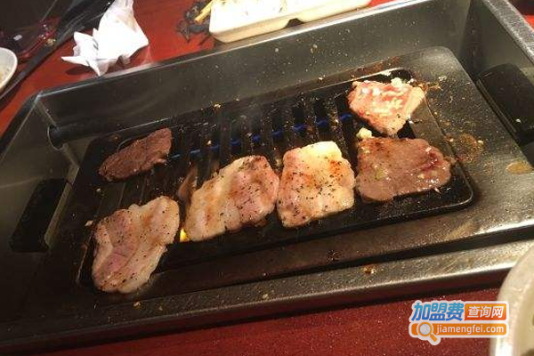 阳光烤肉加盟费