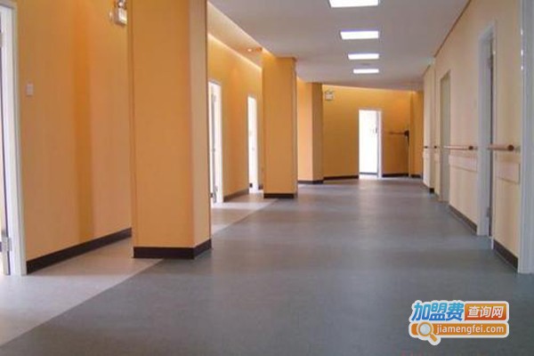 阿姆斯壮塑胶地板加盟费