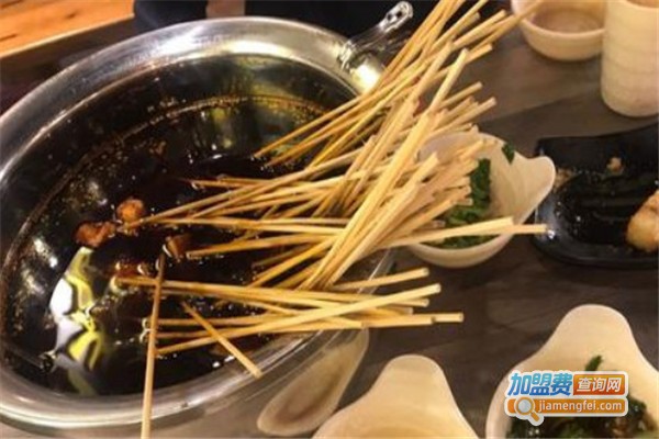 椒珑燚串串香加盟费