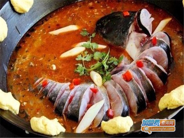 闳乐生态铁锅炖加盟门店