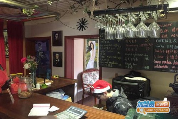 画室咖啡加盟门店