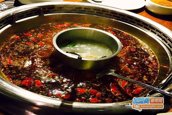 我还年轻毛肚火锅加盟门店