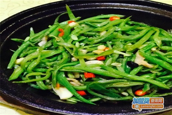 东方欲晓创意私房菜加盟费