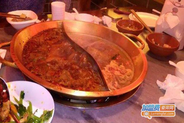 巴粑辣新重庆鸳鸯火锅加盟费