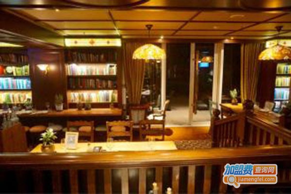 MollyMalone's美食吧&烤坊加盟费