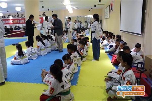 新武道跆拳道教育加盟费