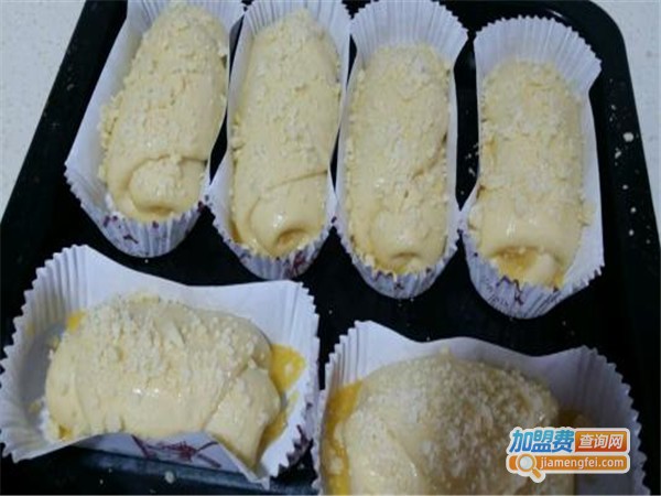 QQ香点面包加盟门店