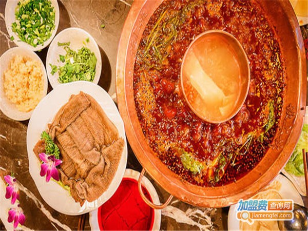 草堂老火锅加盟门店