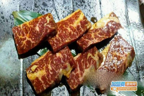 六和炭火烧肉加盟门店