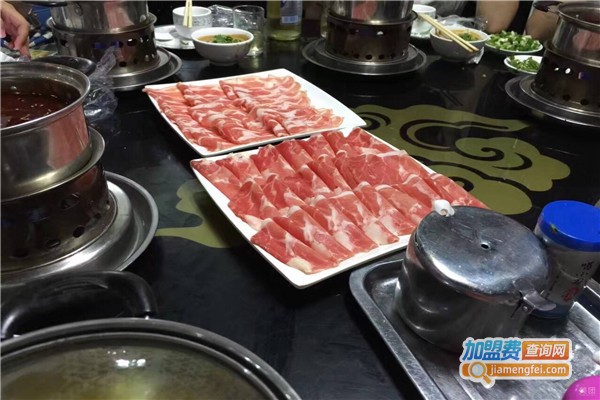 响当当火锅店加盟费