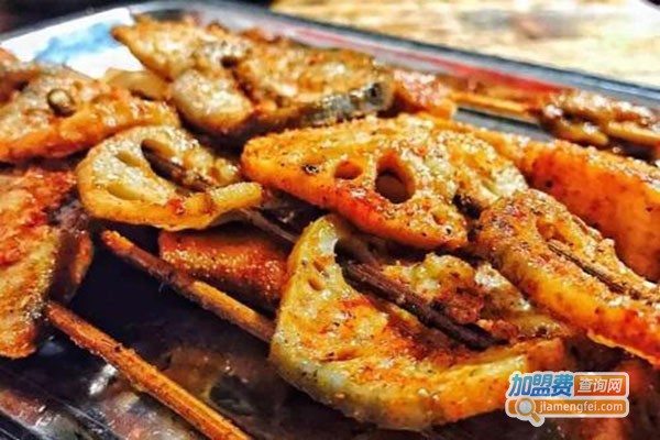 深夜的喵烧烤加盟