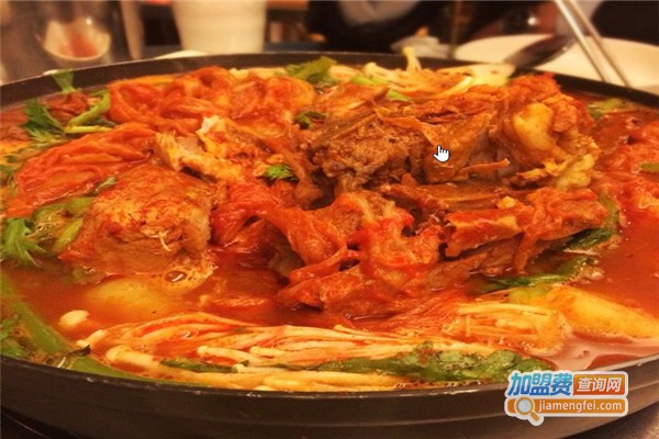 喇喇土豆脊骨火锅加盟费