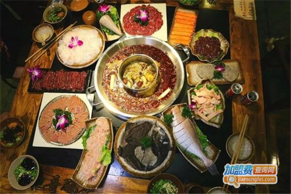 辣亿佳重庆老火锅加盟费