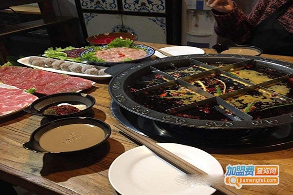 盆景重庆老火锅加盟门店