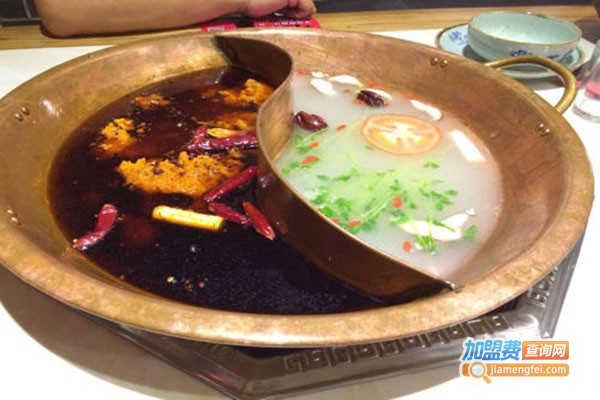 川上城重庆老灶火锅加盟门店