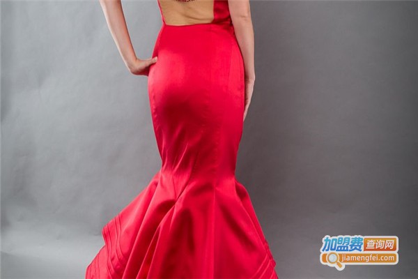 名门新娘女装加盟