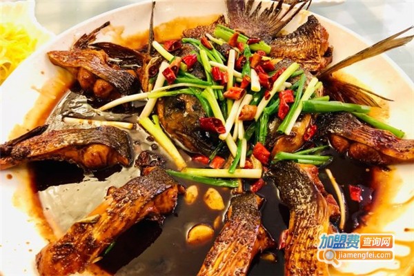 小荣酒家加盟费