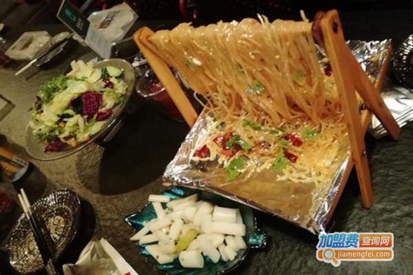 壳儿—聚会餐厅加盟门店