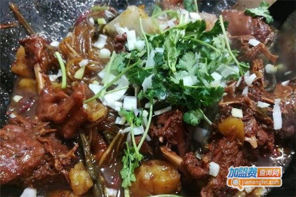 鹅渔港铁锅炖加盟费