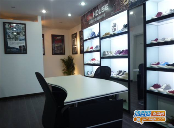 鞋工社鞋业加盟费