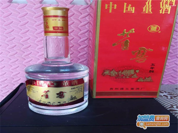 醇窖白酒加盟门店